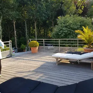 La Canopee Des Pins Frühstückspension